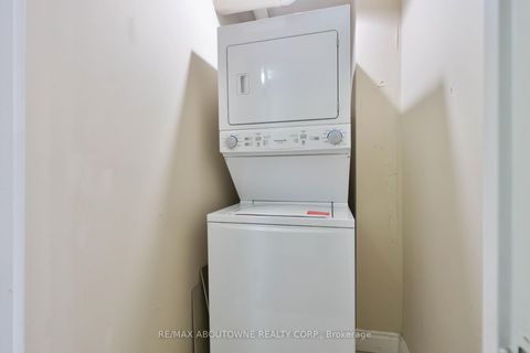 Photo 34 at 2109 - 350 Webb Drive, City Centre, Mississauga