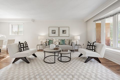 Photo 3 at 7137 Madiera Road, Malton, Mississauga