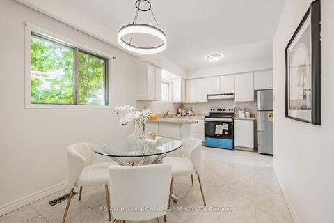 Photo 8 at 7137 Madiera Road, Malton, Mississauga