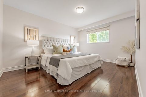 Photo 11 at 7137 Madiera Road, Malton, Mississauga