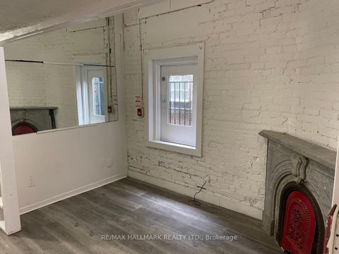 Photo 3 at 177 Carlton Street, Moss Park, Toronto