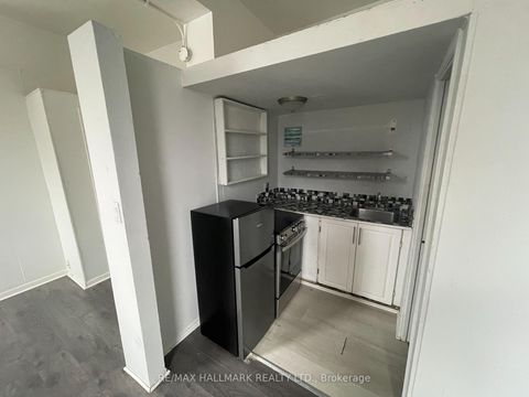 Photo 8 at 177 Carlton Street, Moss Park, Toronto