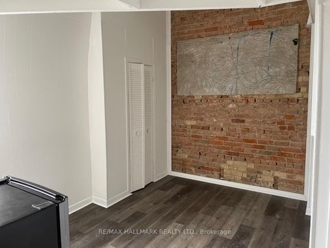 Photo 21 at 177 Carlton Street, Moss Park, Toronto