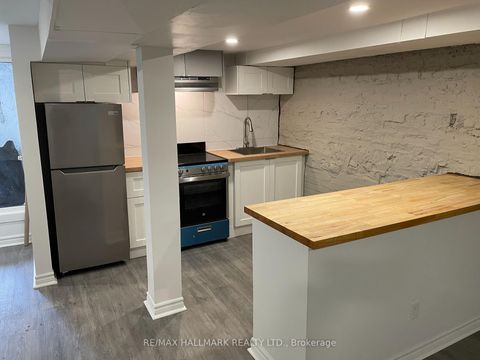 Photo 27 at 177 Carlton Street, Moss Park, Toronto