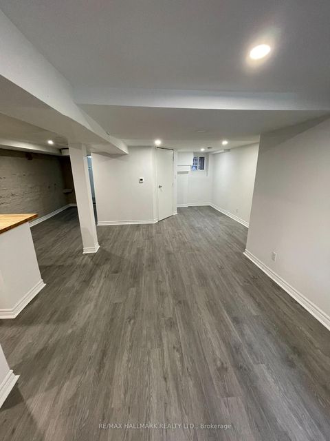 Photo 29 at 177 Carlton Street, Moss Park, Toronto