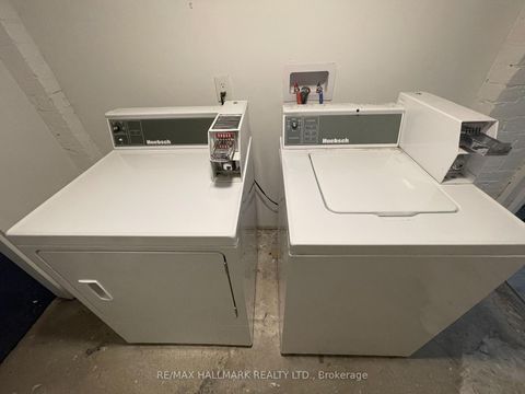 Photo 32 at 414 Dundas Street E, Moss Park, Toronto