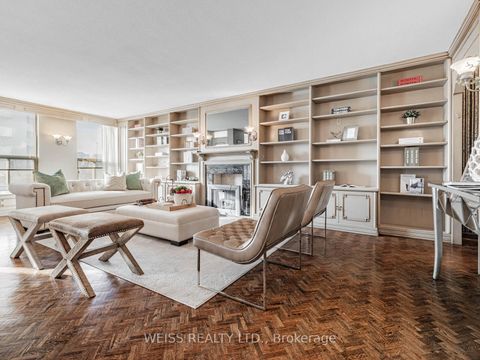 Photo 11 at 301 - 130 Neptune Drive, Lawrence, Toronto