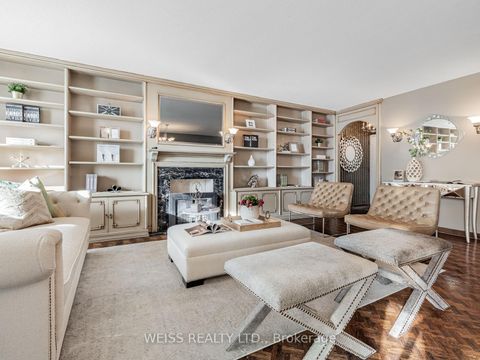 Photo 15 at 301 - 130 Neptune Drive, Lawrence, Toronto