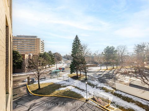 Photo 28 at 301 - 130 Neptune Drive, Lawrence, Toronto