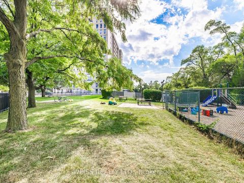 Photo 38 at 301 - 130 Neptune Drive, Lawrence, Toronto