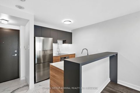 Photo 4 at 1910 - 10 Yonge Street, Waterfront Communities C1, Toronto