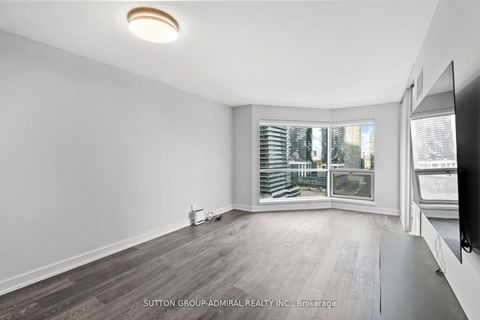 Photo 8 at 1910 - 10 Yonge Street, Waterfront Communities C1, Toronto