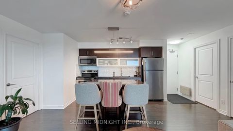 Photo 7 at 1107 - 100 Western Battery Road, Niagara, Toronto