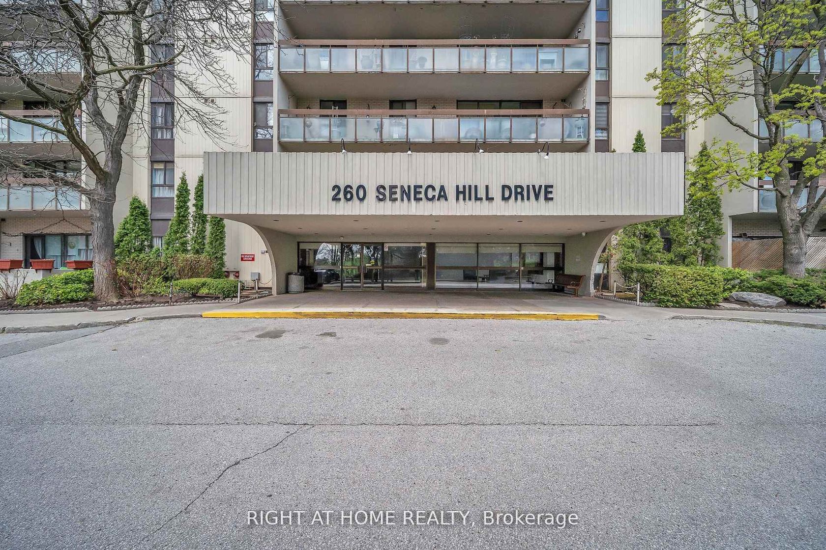 1415 - 260 Seneca Hill Drive, Don Valley Village, Toronto photo number 2