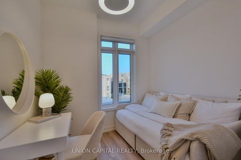 Photo 5 at 48 Case Ootes Drive, Victoria Village, Toronto