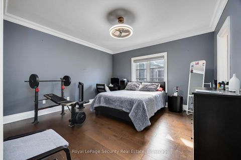 Photo 17 at 39 Endless Circle, Kleinburg, Vaughan