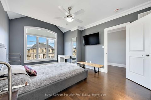 Photo 18 at 39 Endless Circle, Kleinburg, Vaughan