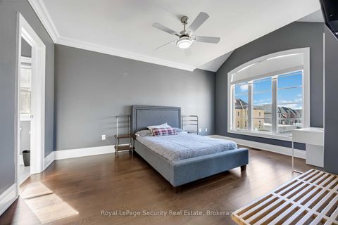 Photo 19 at 39 Endless Circle, Kleinburg, Vaughan