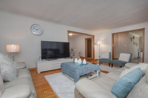 Photo 6 at 123 Willis Road, East Woodbridge, Vaughan