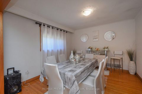 Photo 9 at 123 Willis Road, East Woodbridge, Vaughan