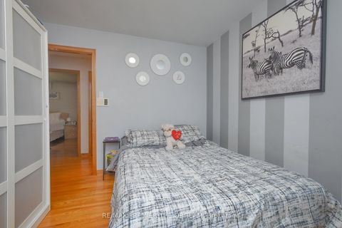 Photo 15 at 123 Willis Road, East Woodbridge, Vaughan