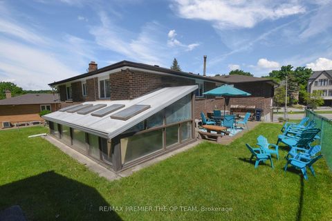 Photo 32 at 123 Willis Road, East Woodbridge, Vaughan