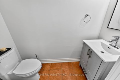 Photo 8 at 1103 - 39 Oneida Crescent, Langstaff, Richmond Hill