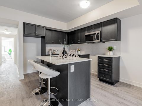 Photo 8 at 3106 - 60 Elizabeth Street S, Mill Pond, Richmond Hill