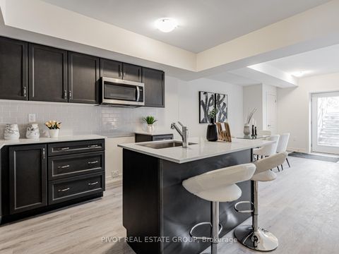 Photo 12 at 3106 - 60 Elizabeth Street S, Mill Pond, Richmond Hill