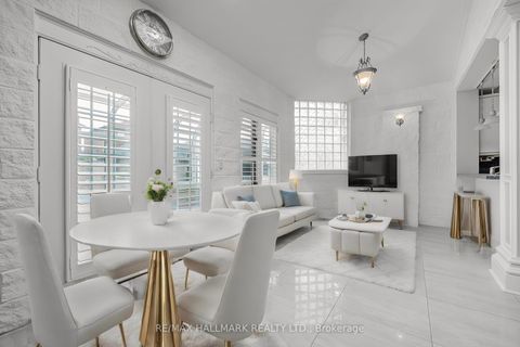 Photo 9 at 138 Elgin Mills Road W, Westbrook, Richmond Hill