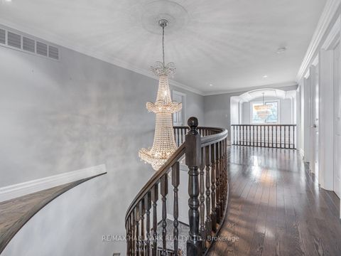 Photo 12 at 138 Elgin Mills Road W, Westbrook, Richmond Hill