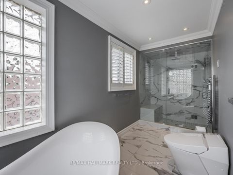 Photo 19 at 138 Elgin Mills Road W, Westbrook, Richmond Hill