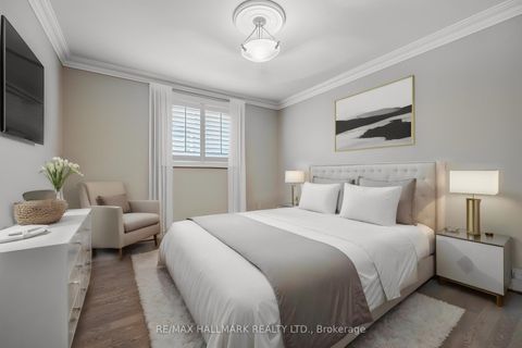 Photo 20 at 138 Elgin Mills Road W, Westbrook, Richmond Hill