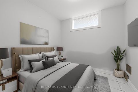 Photo 24 at 138 Elgin Mills Road W, Westbrook, Richmond Hill