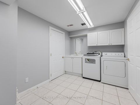 Photo 30 at 138 Elgin Mills Road W, Westbrook, Richmond Hill