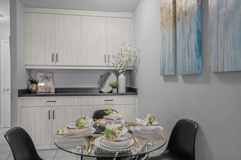 Photo 6 at 216 - 2500 Rutherford Road, Maple, Vaughan