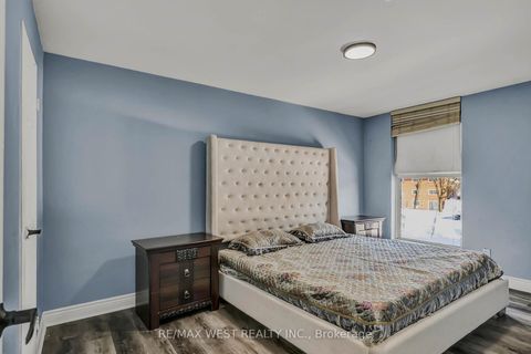 Photo 16 at 102 - 2825 Islington Avenue, Humber Summit, Toronto