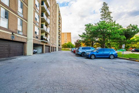 Photo 28 at 102 - 2825 Islington Avenue, Humber Summit, Toronto
