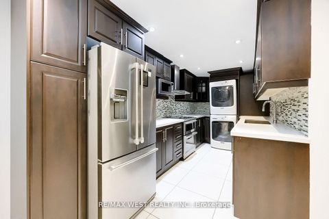 Photo 2 at 1416 - 370 Dixon Road, The Westway, Toronto