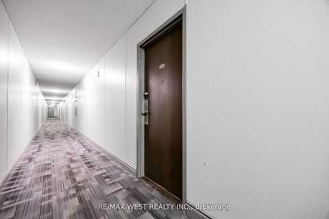 Photo 7 at 1416 - 370 Dixon Road, The Westway, Toronto