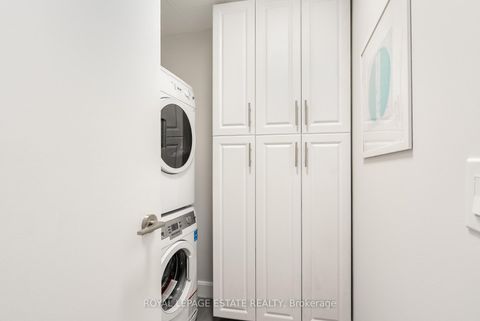 Photo 3 at 506 - 1100 Kingston Road, Cliffside, Toronto