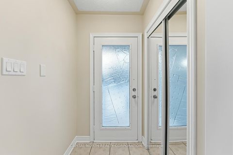 Photo 6 at 74 Bullrush Drive, Vellore Village, Vaughan