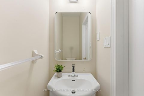 Photo 31 at 74 Bullrush Drive, Vellore Village, Vaughan