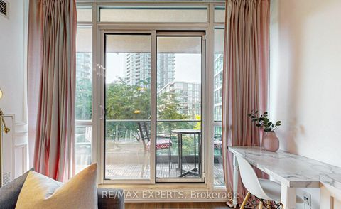 Photo 3 at 355 - 209 Fort York Boulevard, Niagara, Toronto