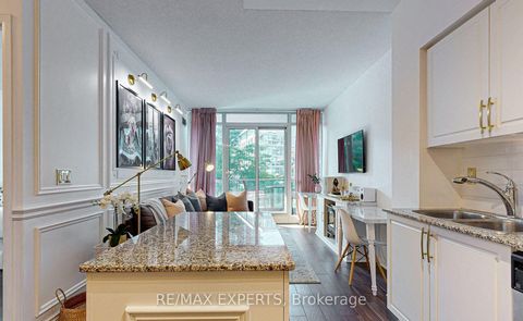 Photo 7 at 355 - 209 Fort York Boulevard, Niagara, Toronto