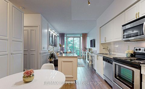 Photo 11 at 355 - 209 Fort York Boulevard, Niagara, Toronto