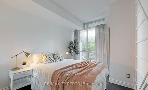 Photo 24 at 355 - 209 Fort York Boulevard, Niagara, Toronto