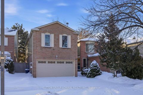 Photo 0 at 137 Chelwood Drive, Brownridge, Vaughan
