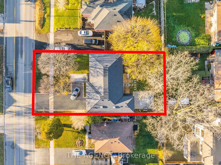 Photo 5 at 519 Third Line, WO West, Oakville