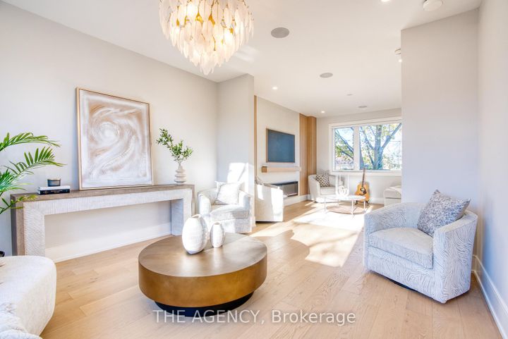 Photo 7 at 519 Third Line, WO West, Oakville